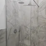 Pavife * Avola